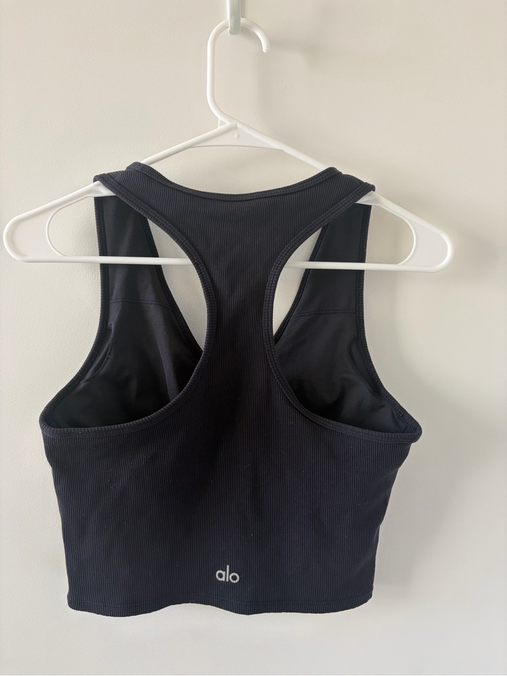 ALO Yoga Black Ribbed V‑Neck Racerback Crop Tank - Picture 2 of 3